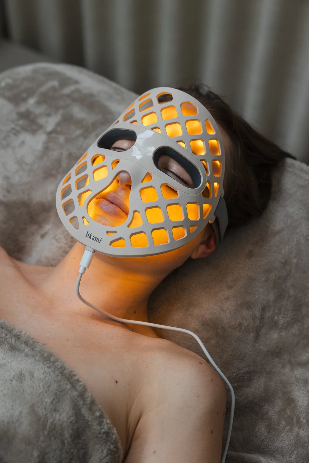 LUME+ LED Therapy Lask