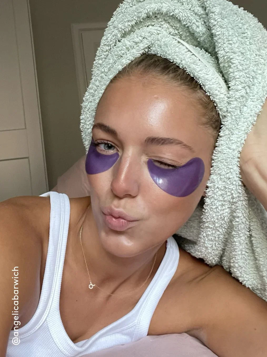 XLash Super Youth Retinol Eye Gel Patches