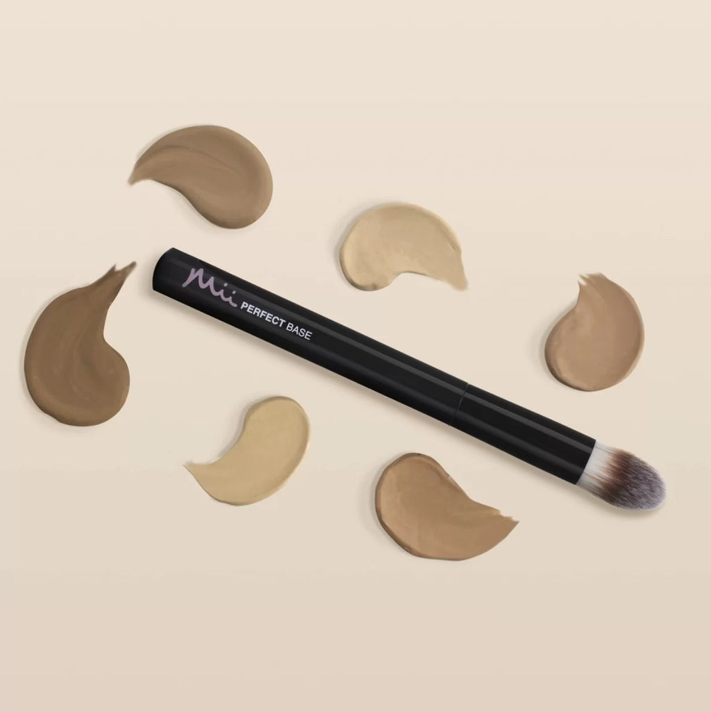 Liquid Perfection Base Brush