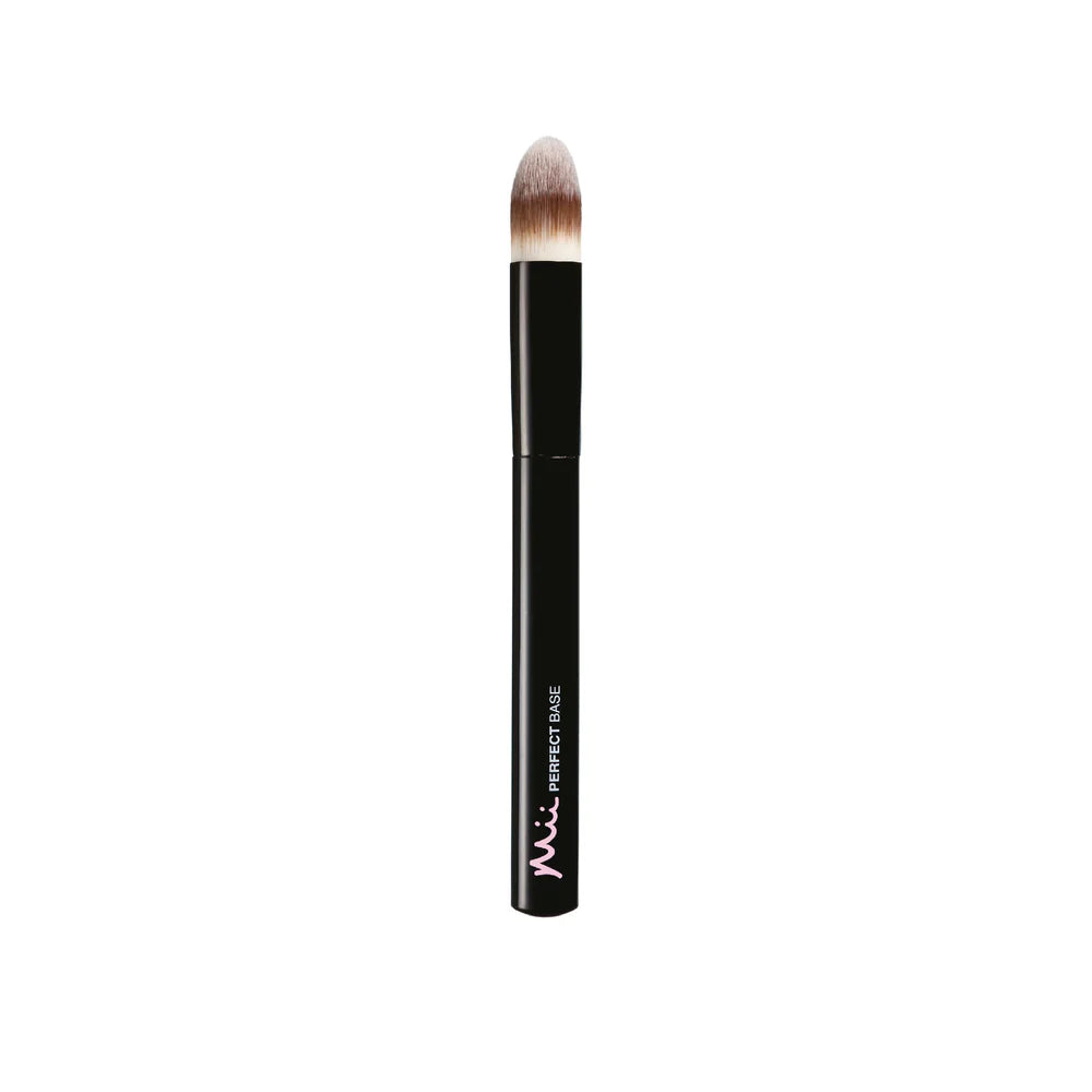 Liquid Perfection Base Brush
